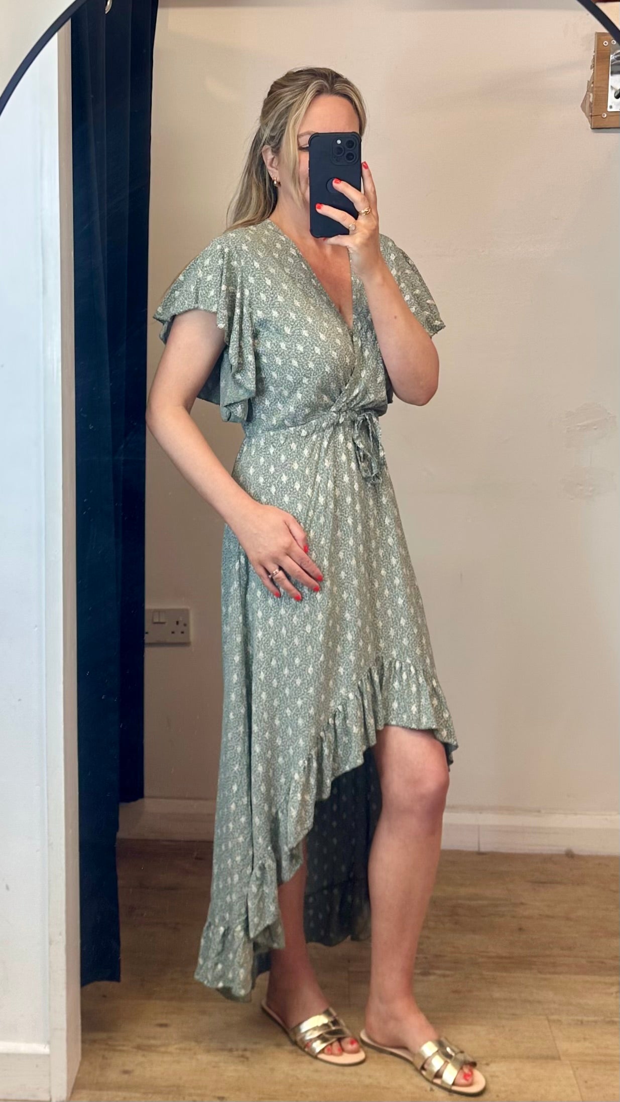 Green frill hem dress