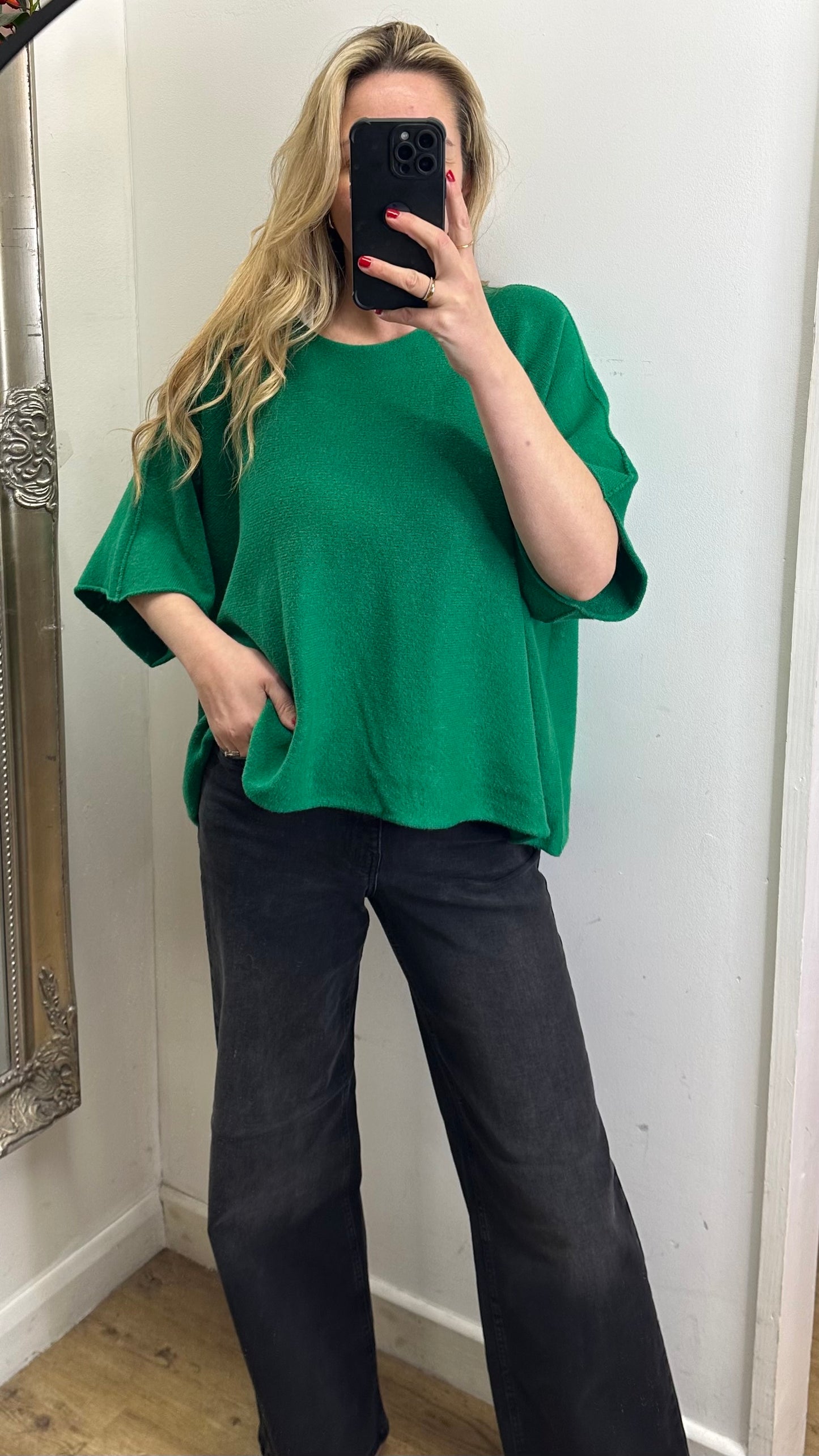 Short Sleeve Knit - Green Colour