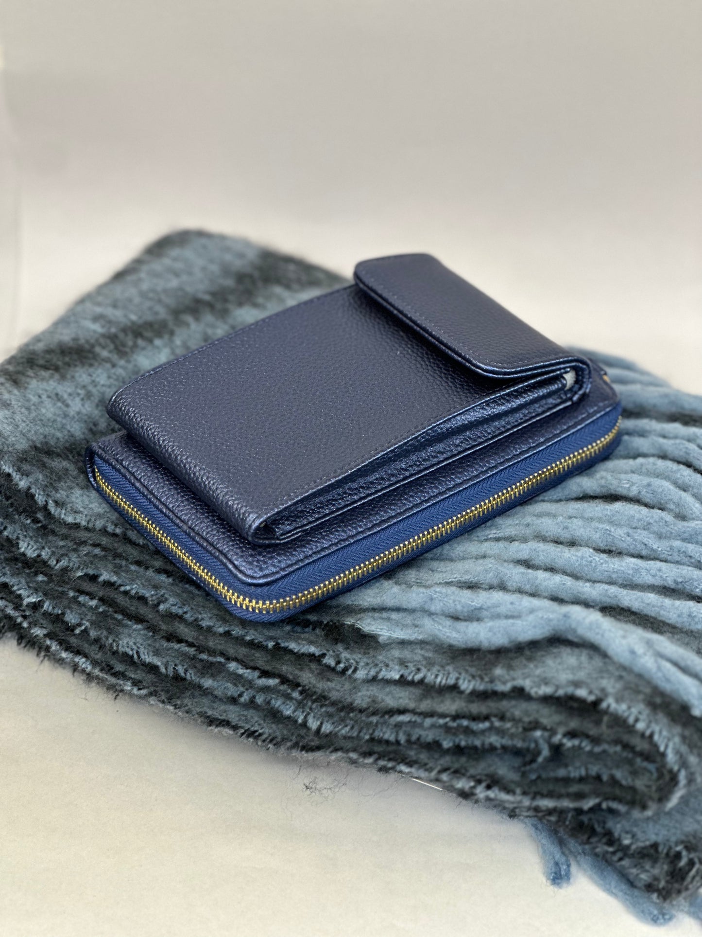 Scarf And Metallic Blue Phone Bag Set