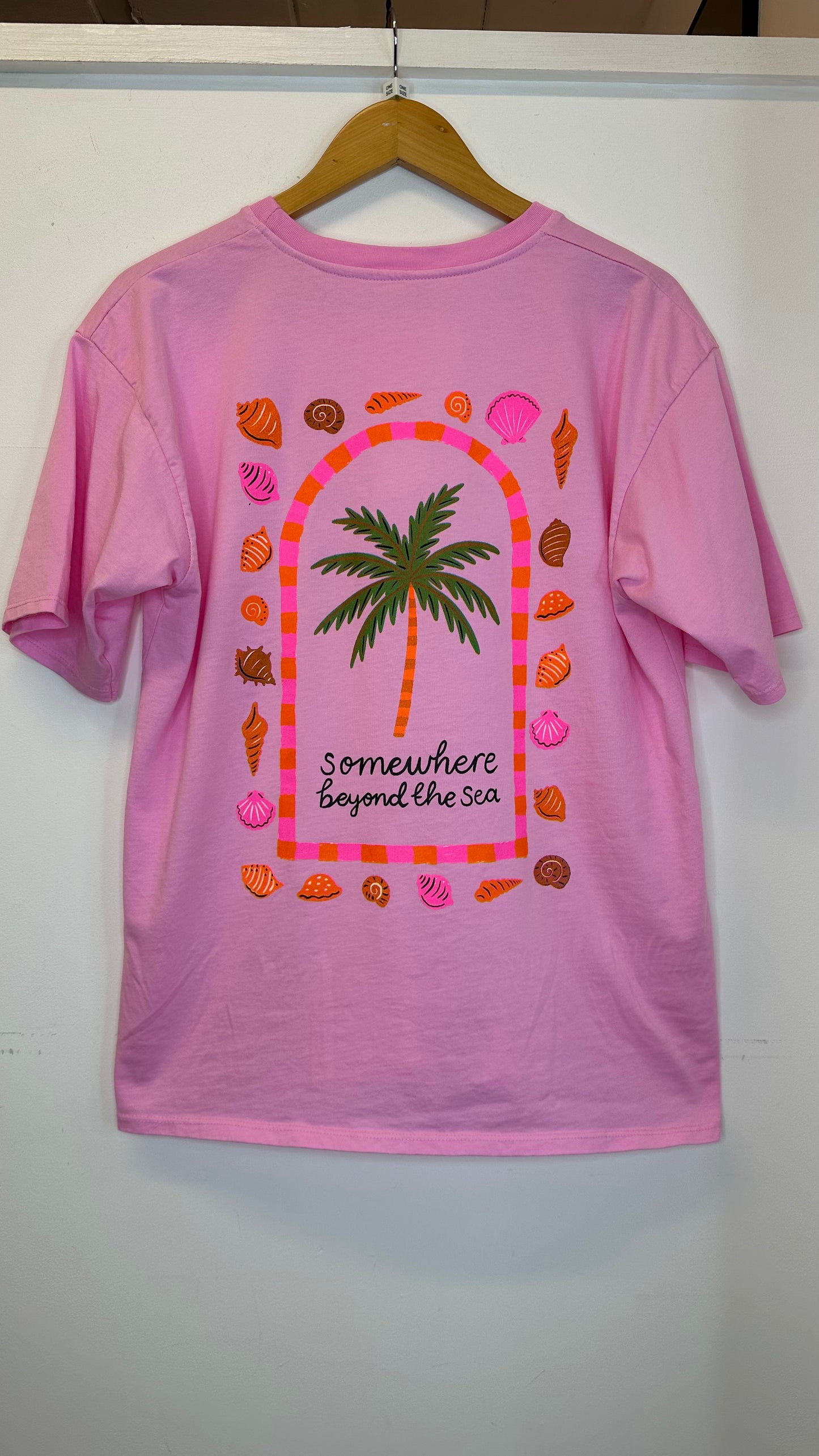 Somewhere Beyond The Sea T-shirt - Pink Colour