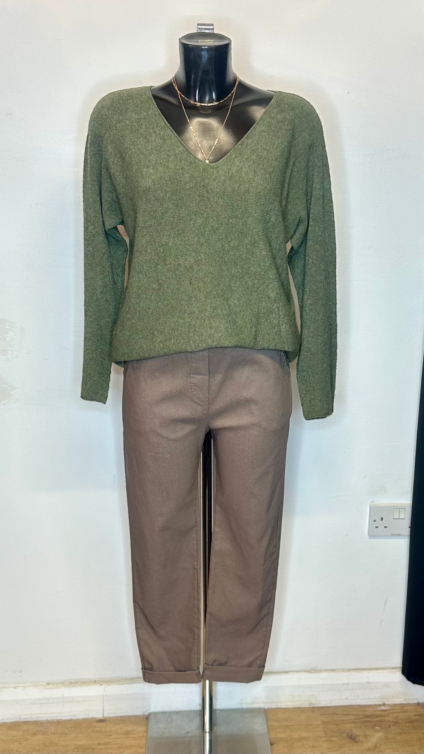 V Neckline Knit - Khaki Colour