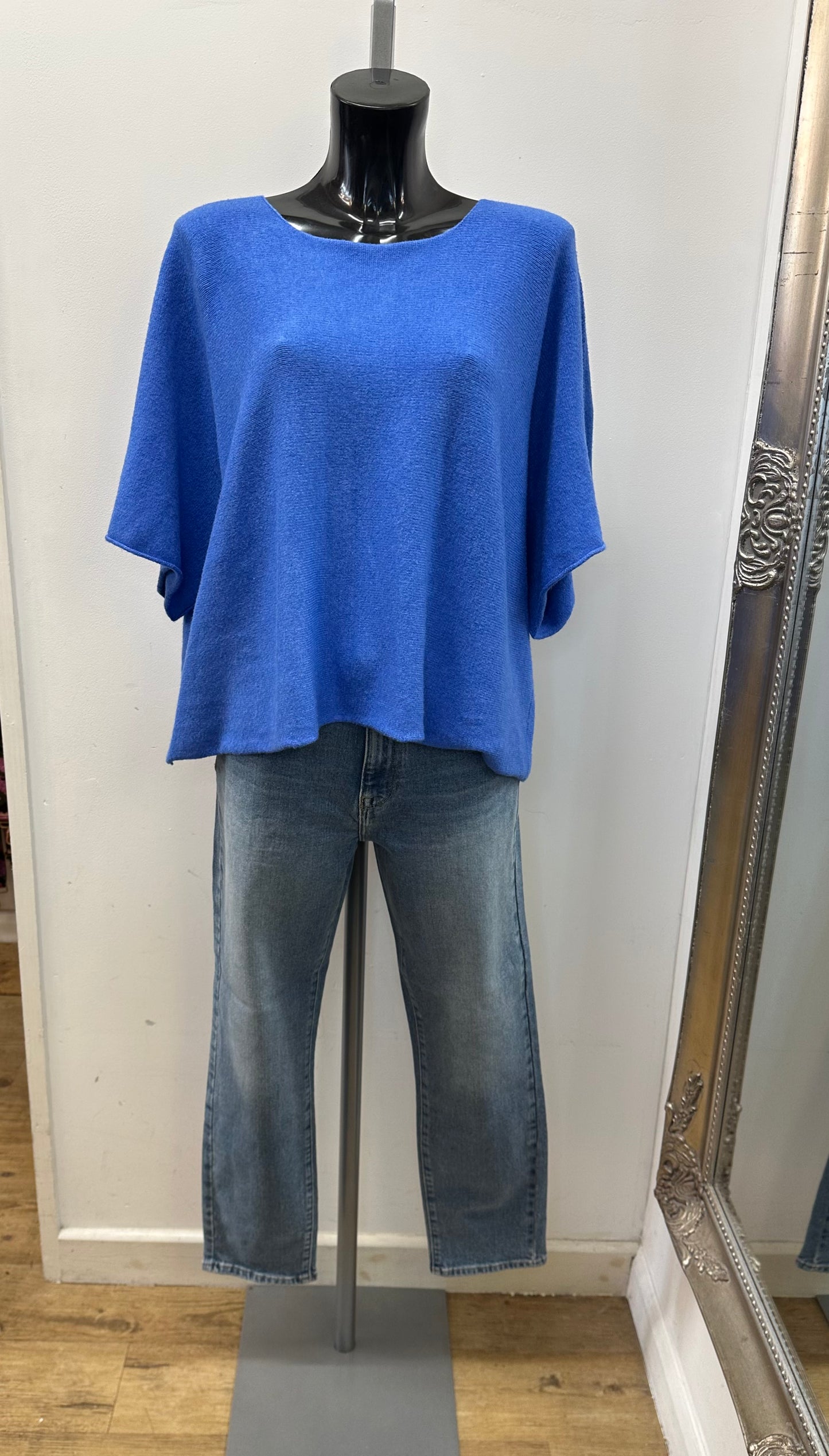 Blue short sleeved jumper