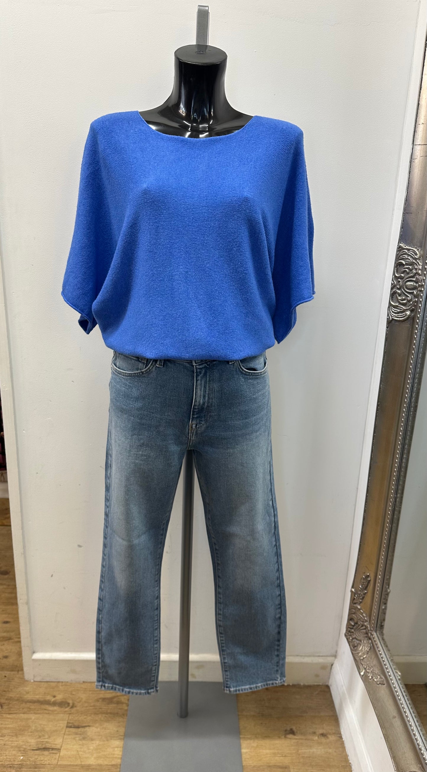 Blue short sleeved jumper