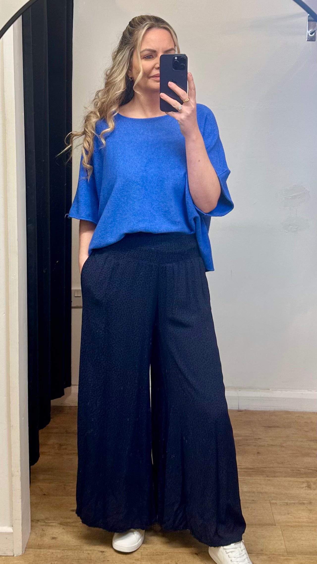 Blue short sleeved jumper
