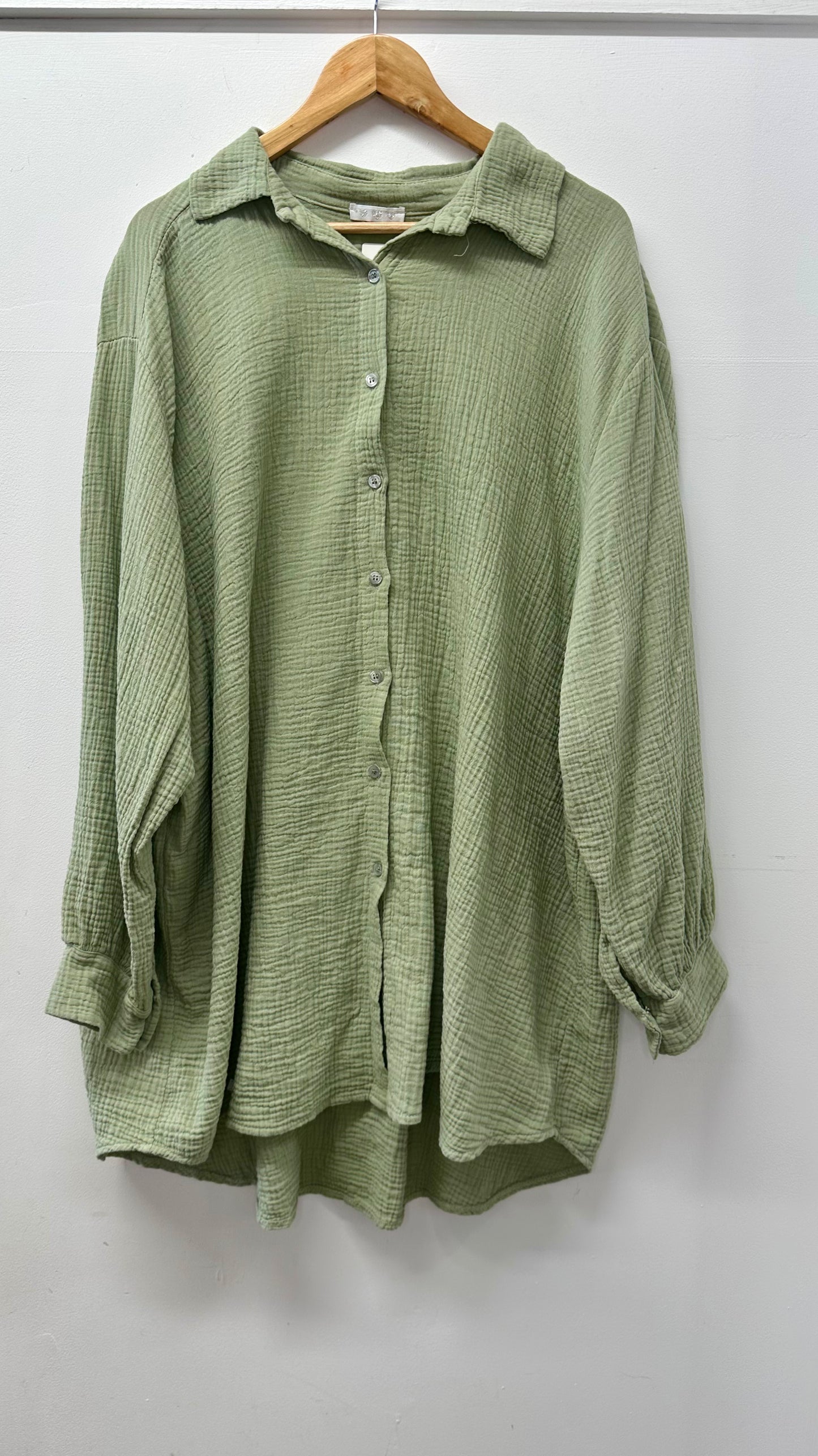 Oversized cheesecloth shirt - Sage Green Colour