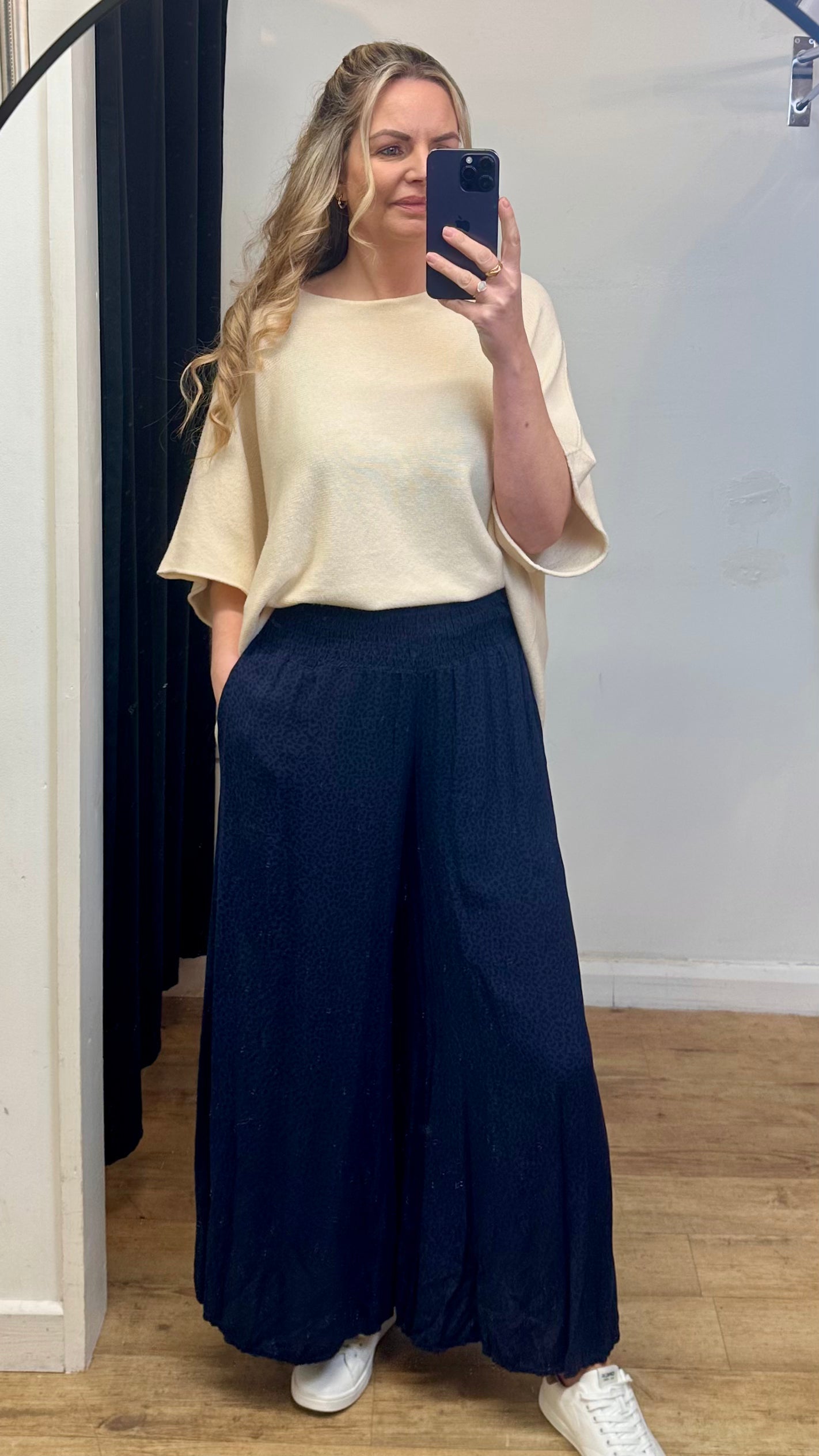 Cream short sleeved jumper
