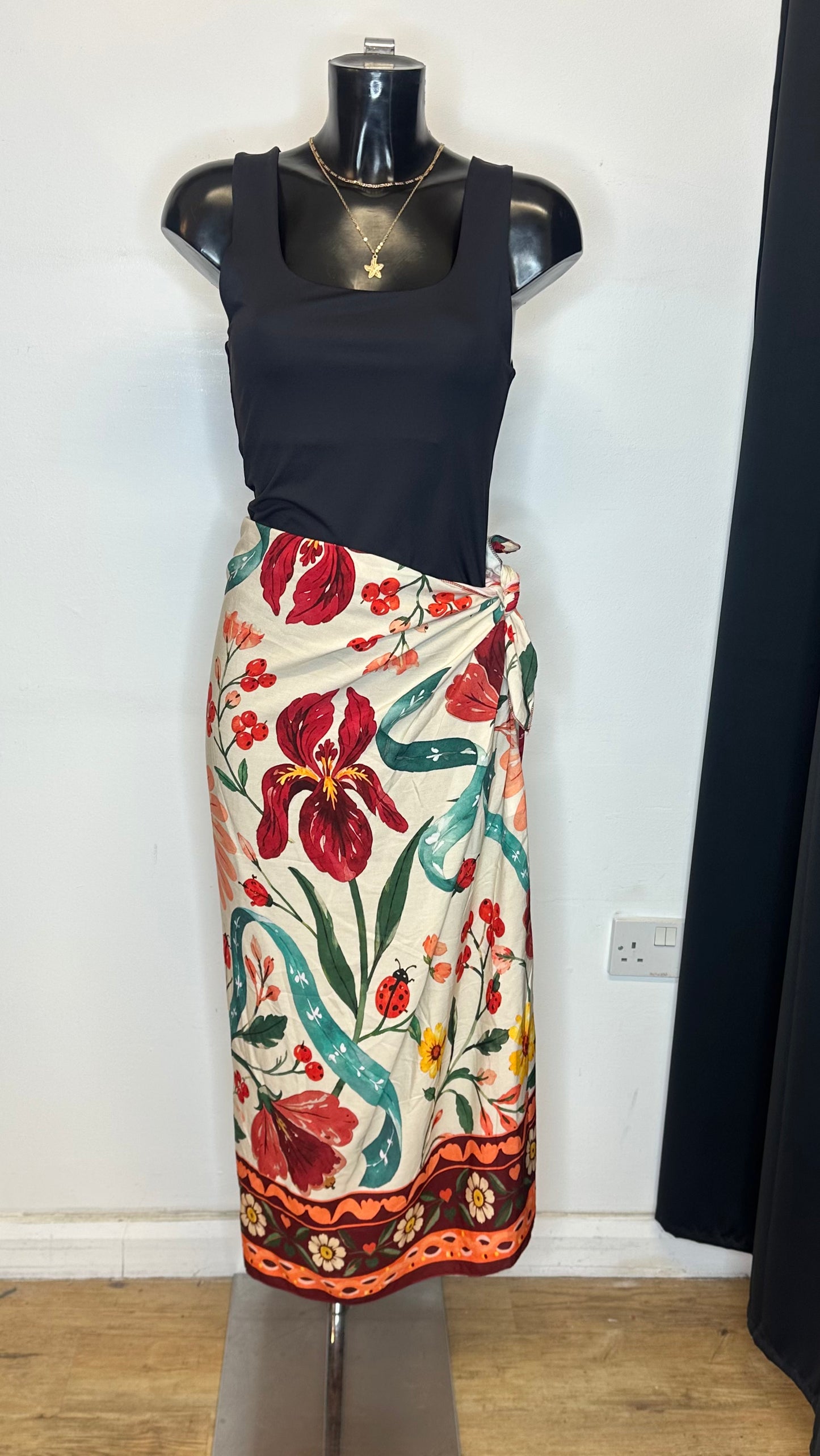 Maxi Tie Skirt - Floral Print