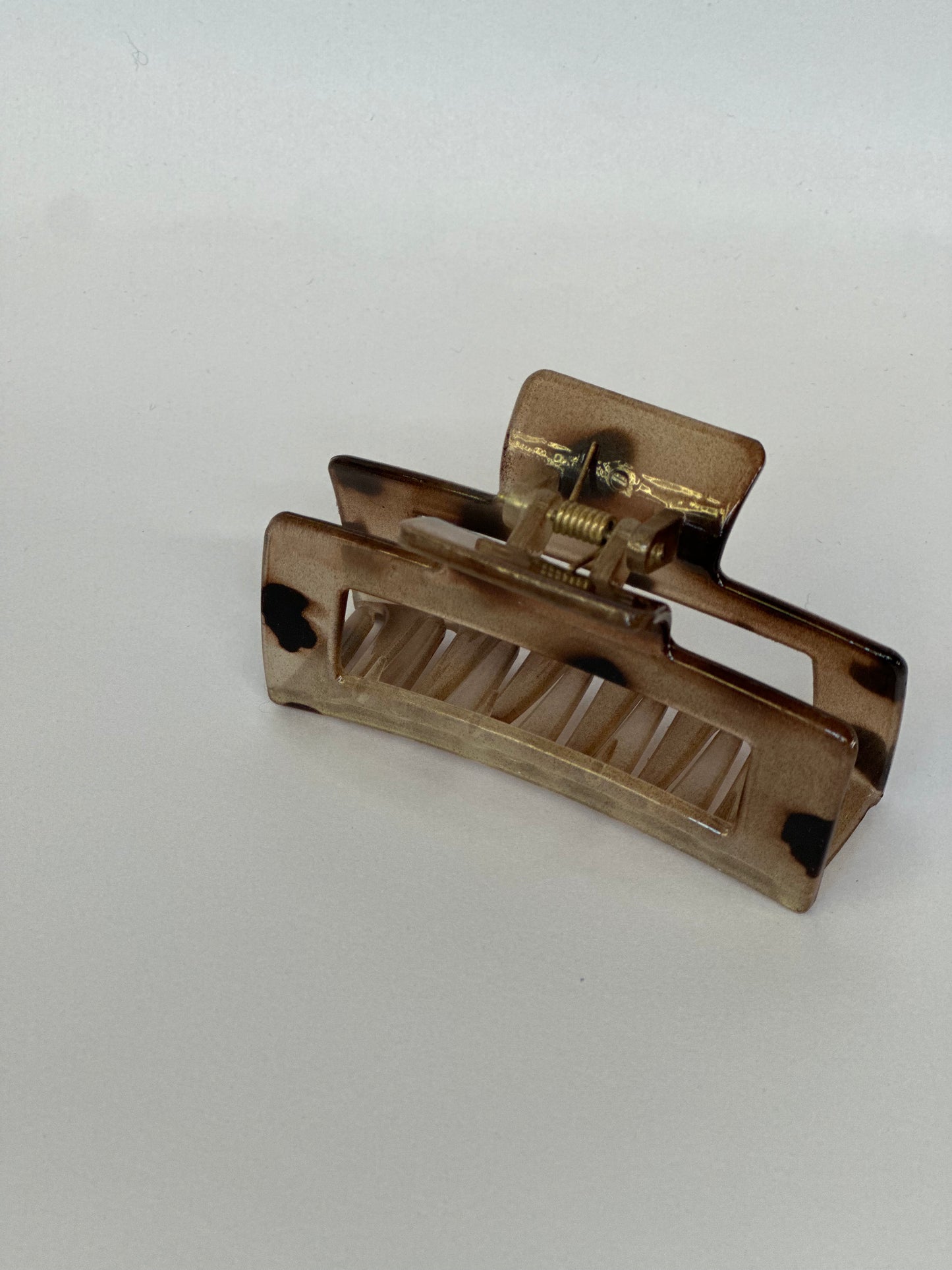 Light Tortoise shell hair clip