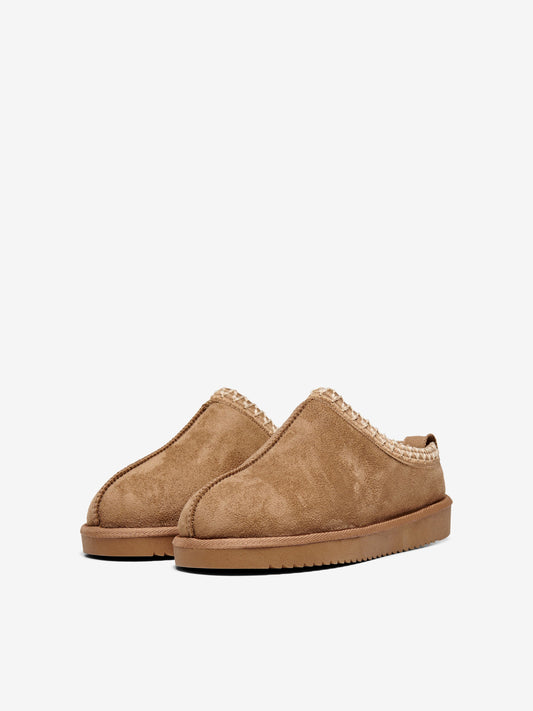 Teddy Lined Slipper / Shoes