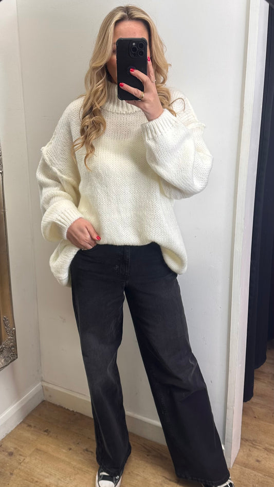 White chunky knit jumper