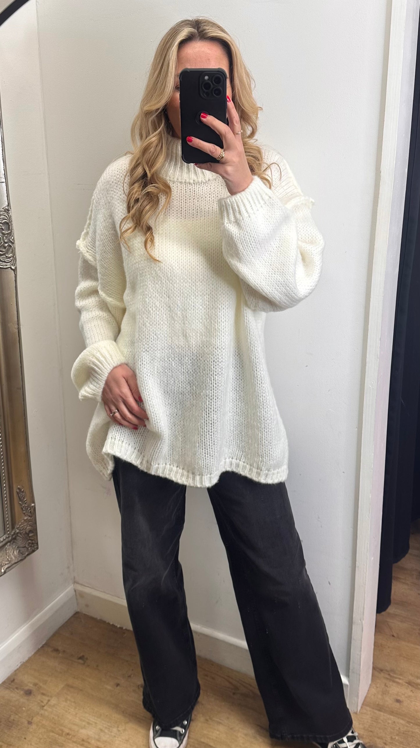 White chunky knit jumper