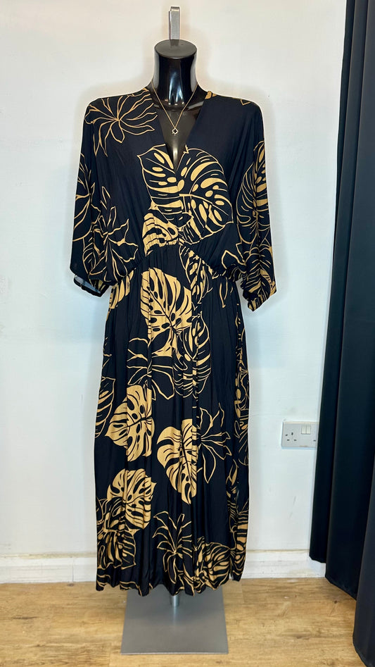 Print Maxi Dress - Black Colour