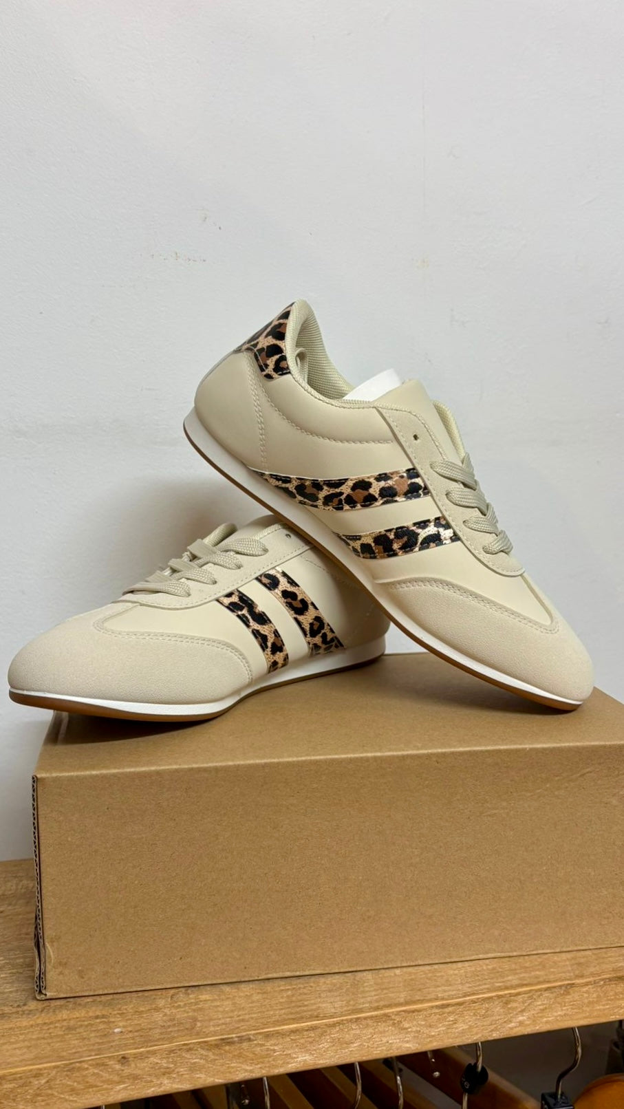 Cream Trainers - Animal Print Side Stripe