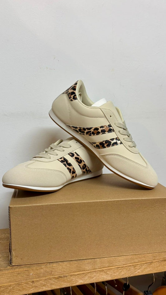 Cream Trainers - Animal Print Side Stripe