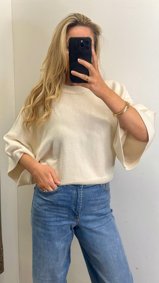 Cream wide sleeve knit