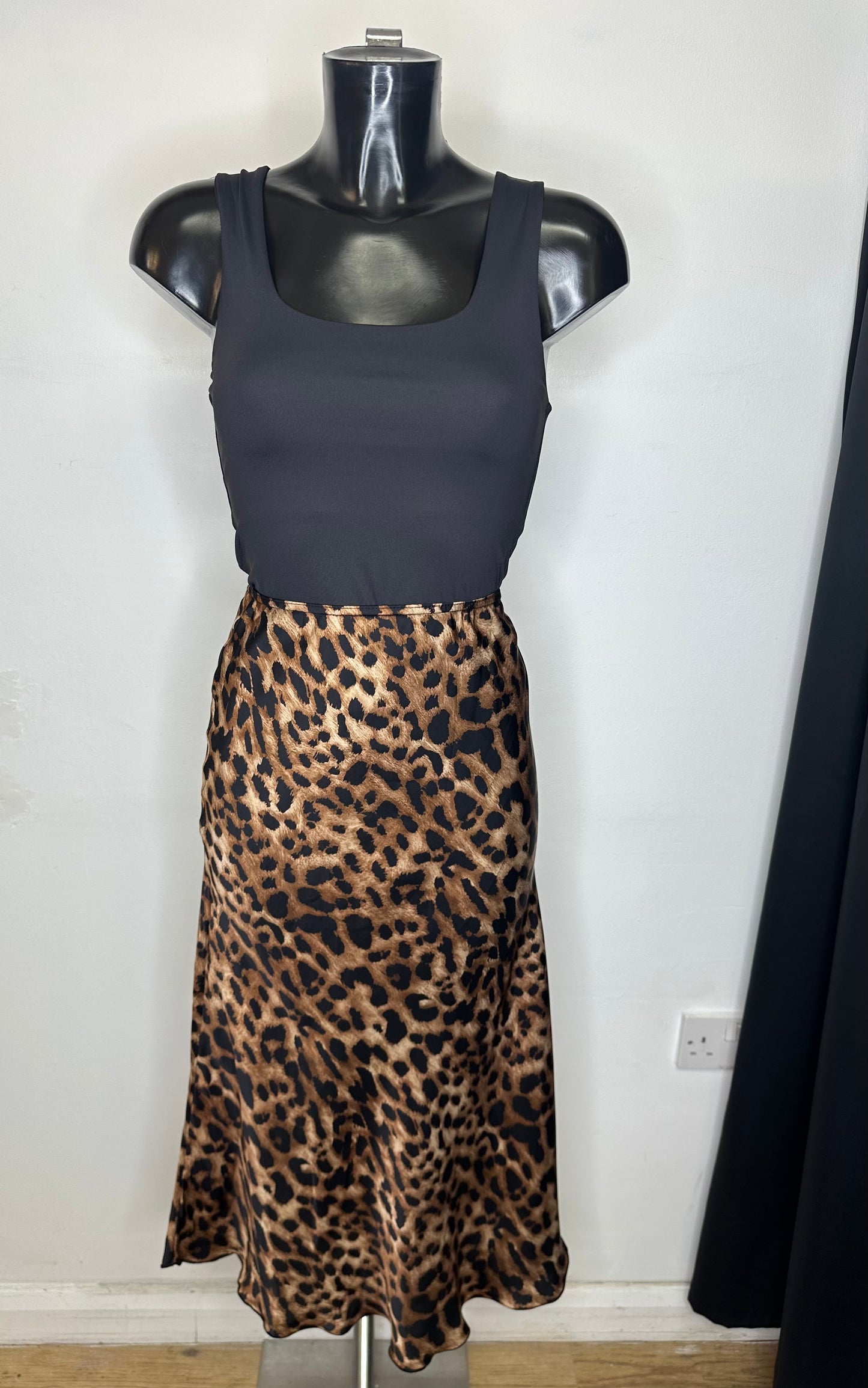 Animal print midi skirt