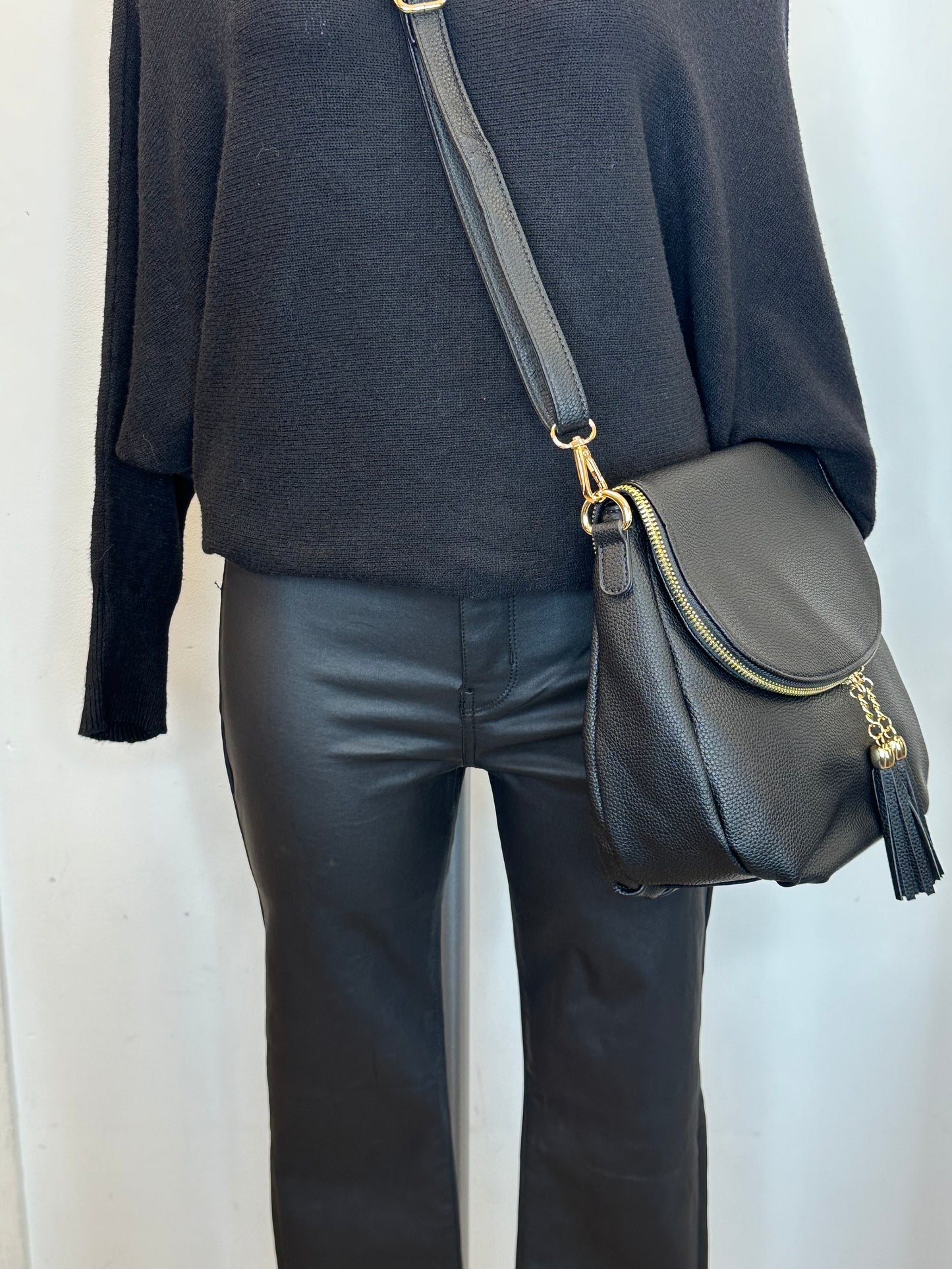 Soft satchel tassel bag - Black colour