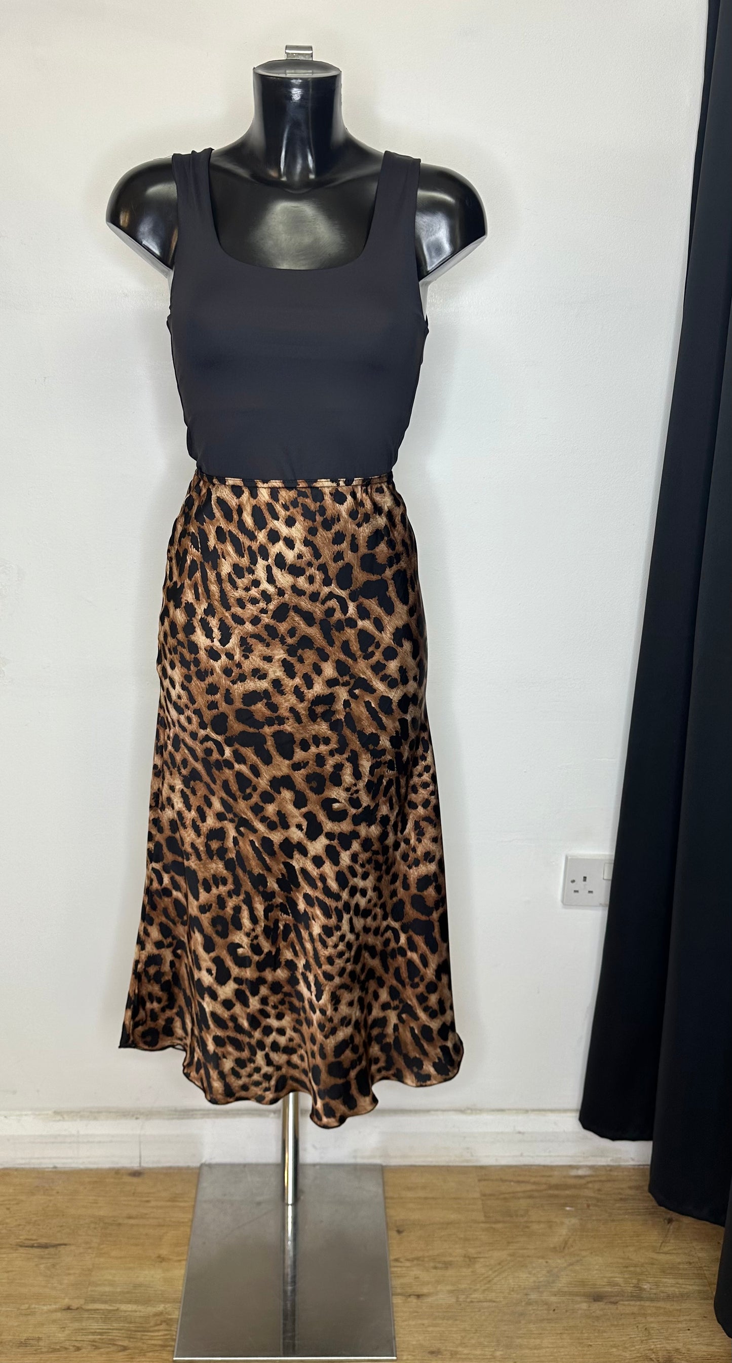 Animal print midi skirt