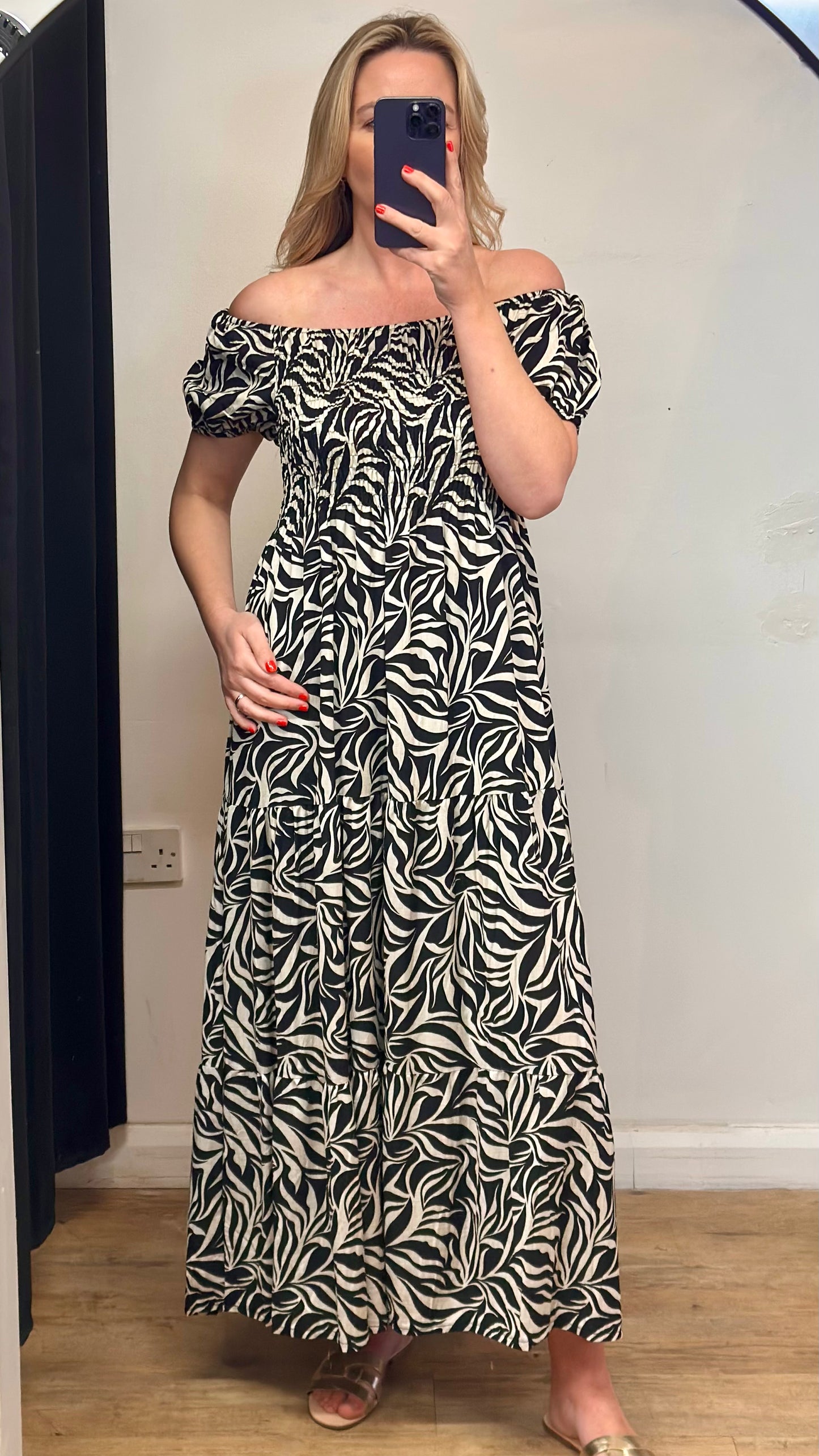 Black leaf Print Bardot Maxi Dress