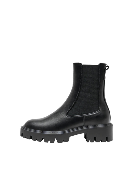Chunky ankle boots