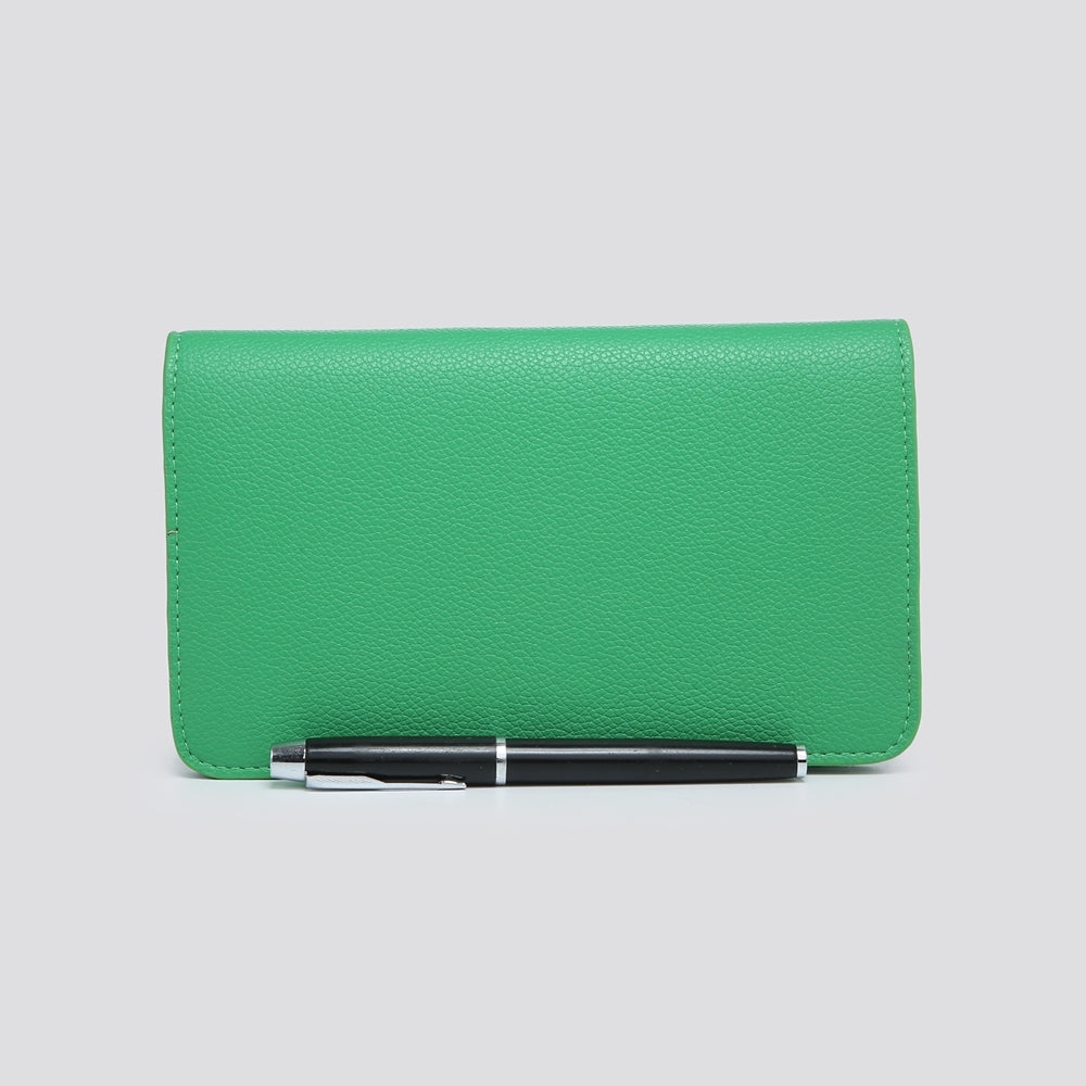 Purses in a variety of colours
